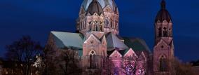 Kirche im Lehel bei Nacht