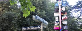 Straßenschild glockenbach Maibaum