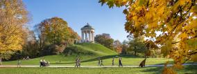 Herbstwiese im Englischen Garten München